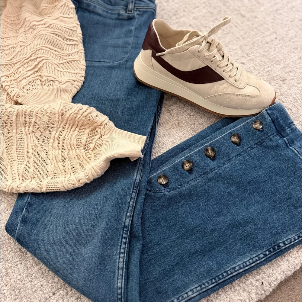 Anthropologie Pilcro Flare Jeans - Picture 14 of 15